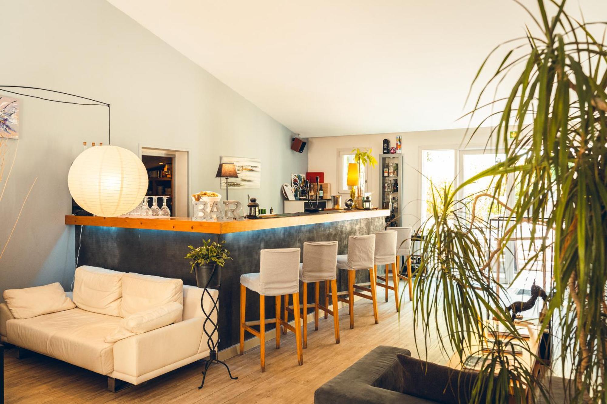 Logis Hotel La Magnanerie - Cote Bistro Aubignosc Eksteriør bilde