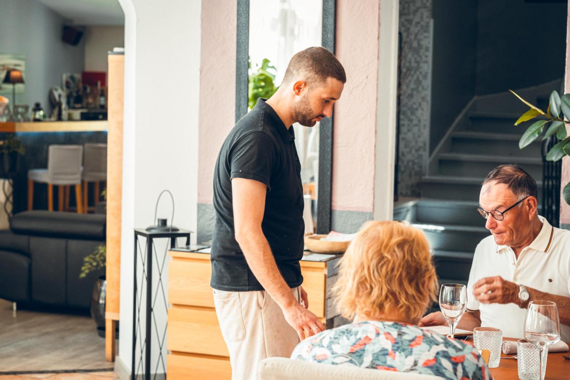 Logis Hotel La Magnanerie - Cote Bistro Aubignosc Eksteriør bilde