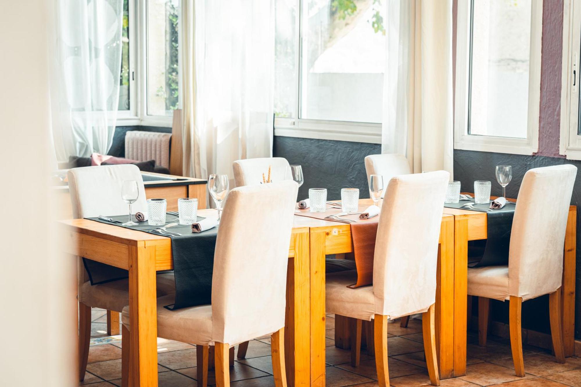 Logis Hotel La Magnanerie - Cote Bistro Aubignosc Eksteriør bilde